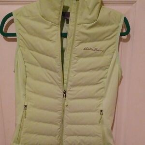 Eddie Bauer Women's Light Green Puffer Vest
